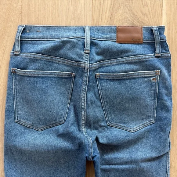 Madewell 10” High Rise Skinny Jeans - Vintage Wash Buttonfly Fray Hem 28 - Picture 6 of 7